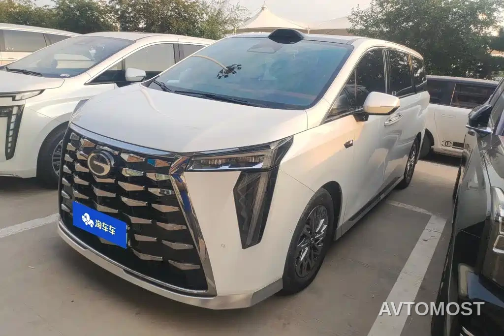 GAC Trumpchi Xiangwang M8 2025 Model QianKun Series Ultra First Class — фото 1