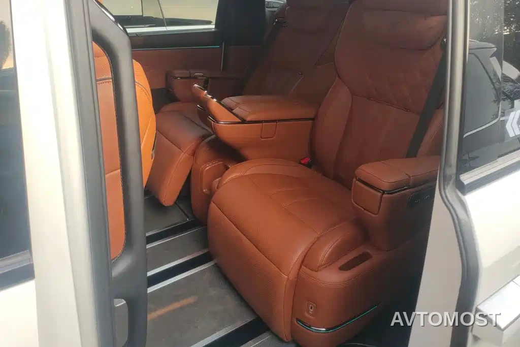 GAC Trumpchi Xiangwang M8 2025 Model QianKun Series Ultra First Class — фото 11