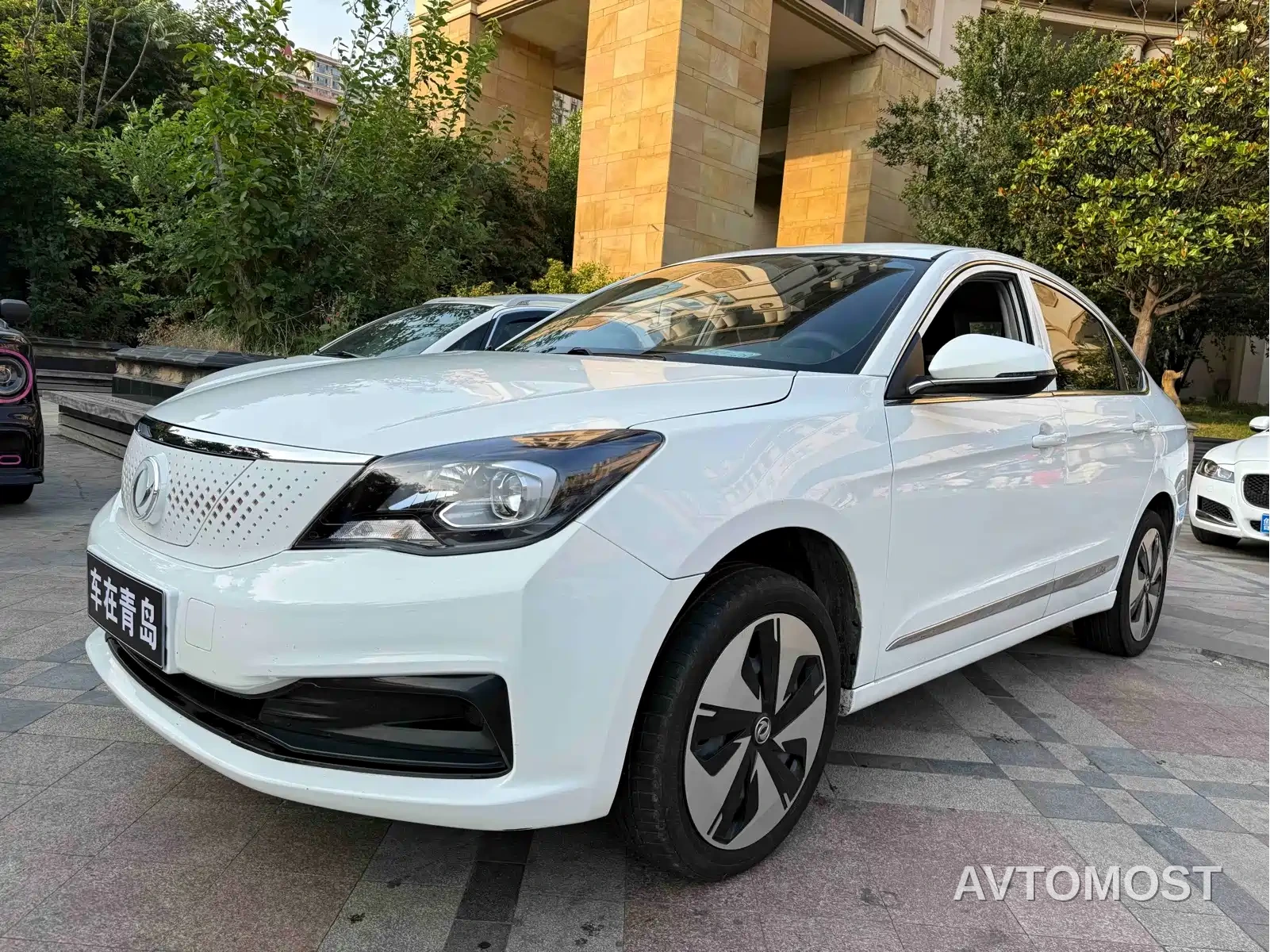 Dongfeng Fengshen E70 2022 500 PLUS Ultra Edition — фото 1