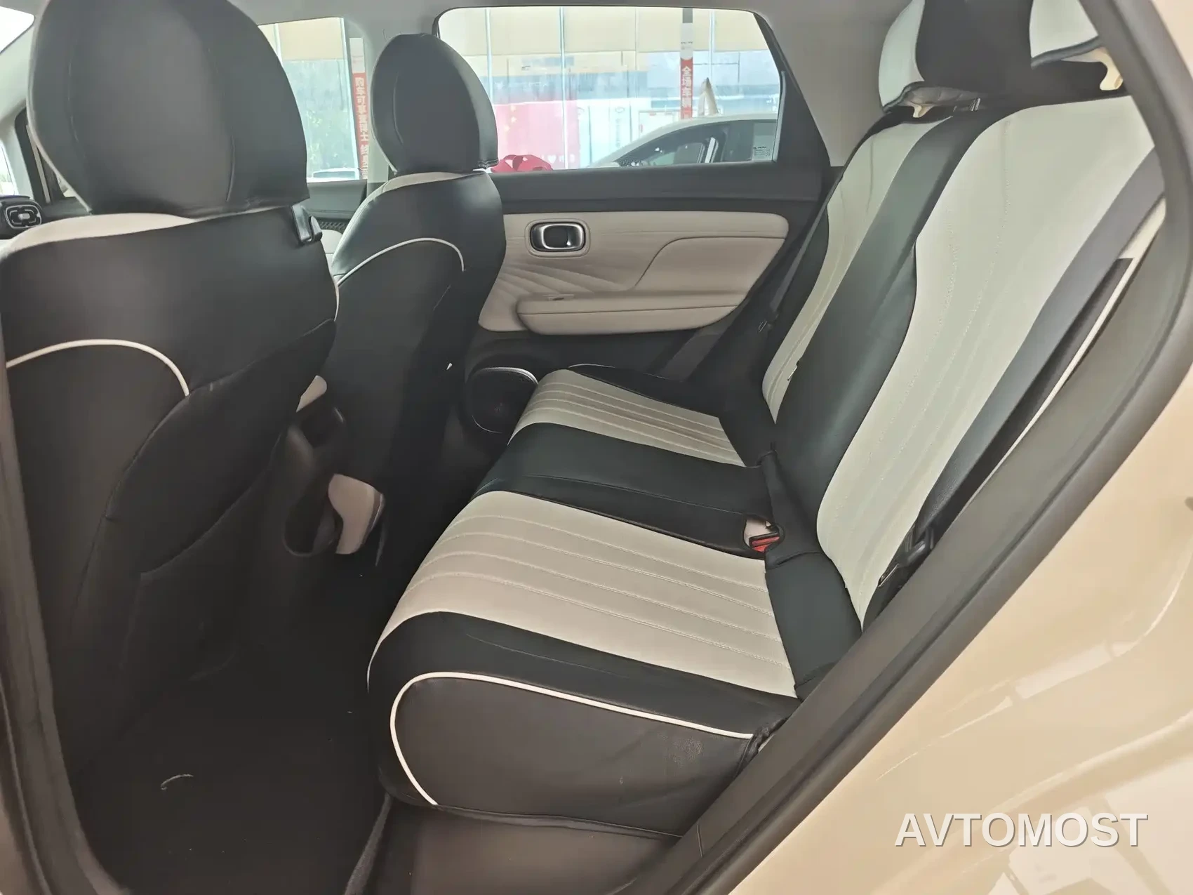 AION UT 2025 Model 330 Starlight Edition — фото 10