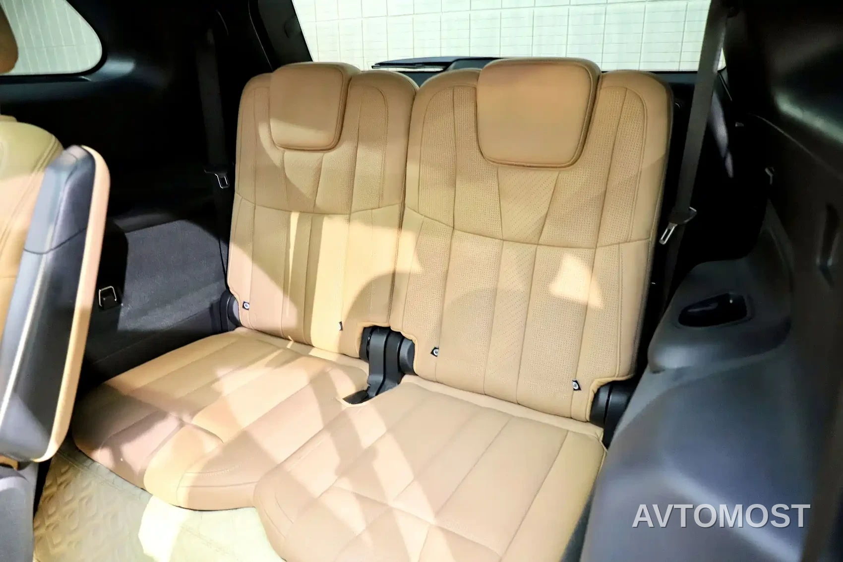 NIO ES8 2020 Model 580KM Signature Edition 6-Seater — фото 13