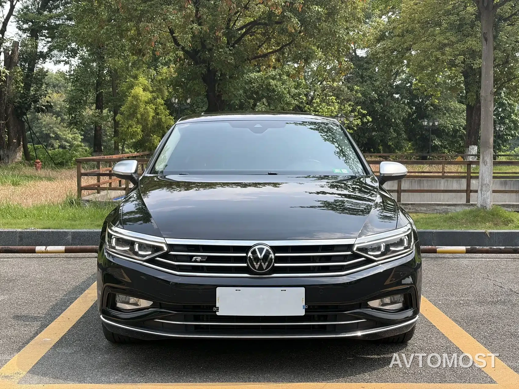 Volkswagen Magotan 2020 380TSI DSG Luxury — фото 2
