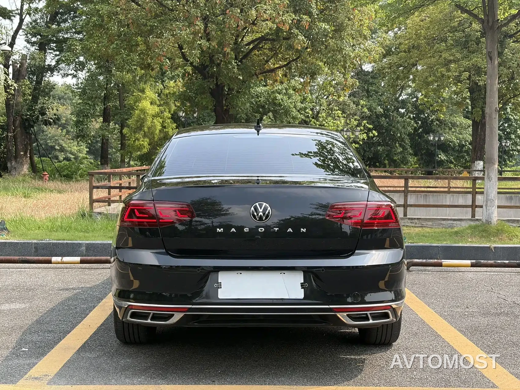 Volkswagen Magotan 2020 380TSI DSG Luxury — фото 5
