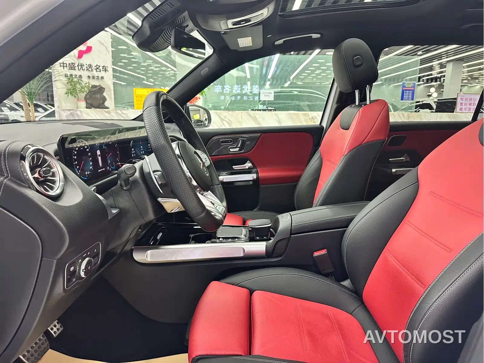 Mercedes-Benz GLB AMG 2023 Model AMG GLB 35 4MATIC — фото 9