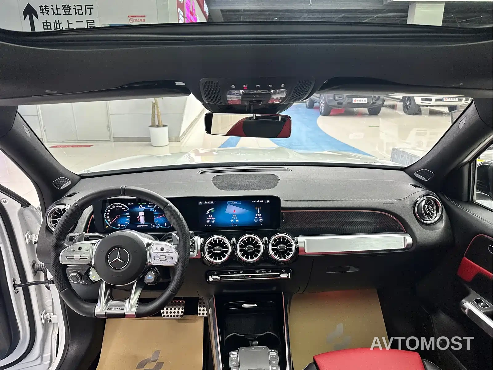 Mercedes-Benz GLB AMG 2023 Model AMG GLB 35 4MATIC — фото 13