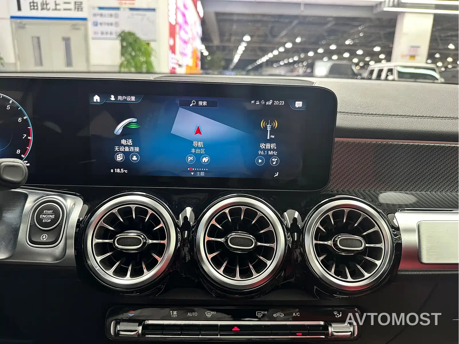 Mercedes-Benz GLB AMG 2023 Model AMG GLB 35 4MATIC — фото 16