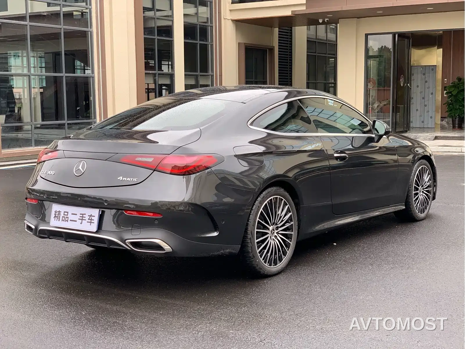 Mercedes-Benz CLE 2025 CLE 300 4MATIC Sport Coupe — фото 4