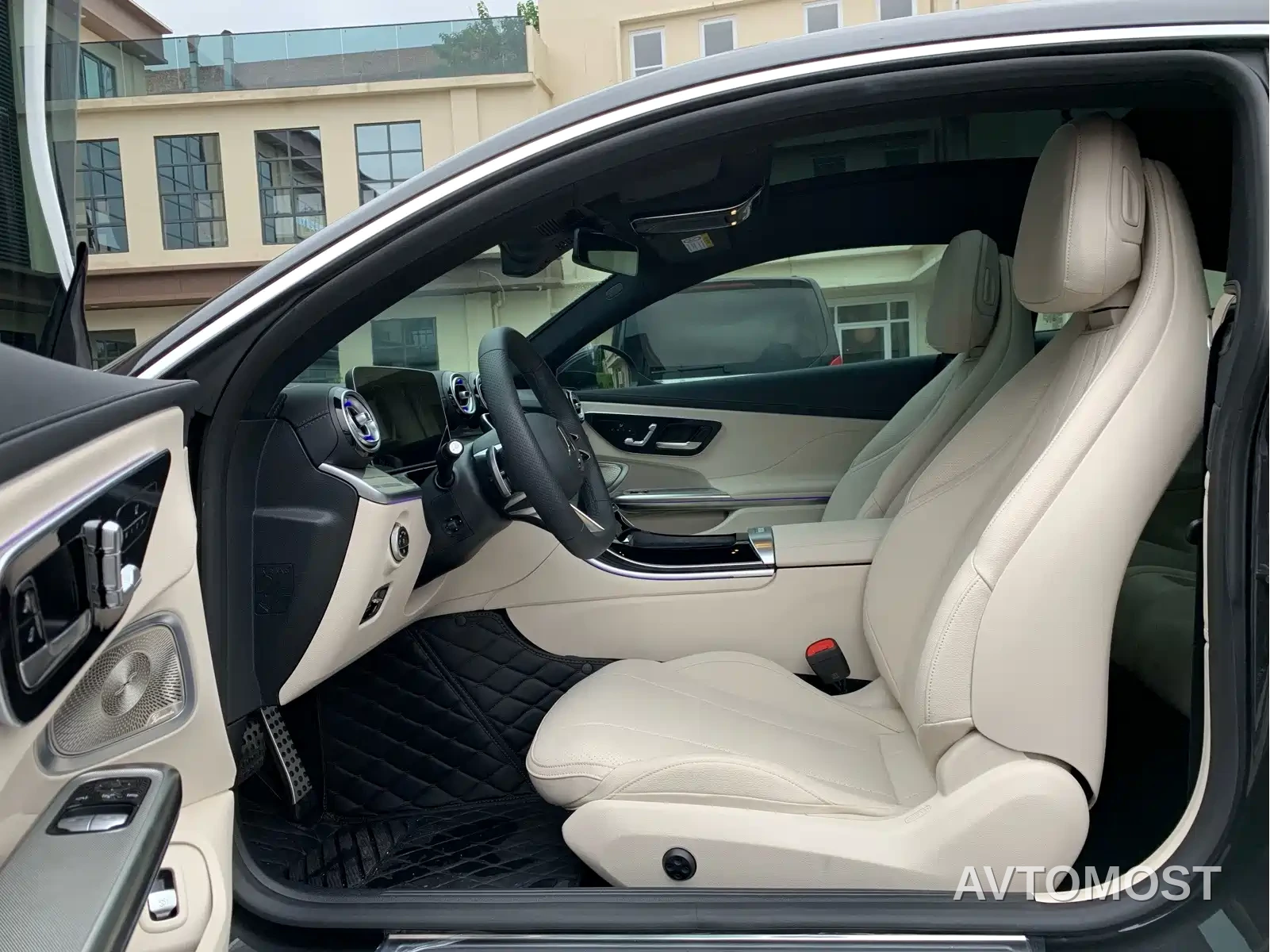 Mercedes-Benz CLE 2025 CLE 300 4MATIC Sport Coupe — фото 14