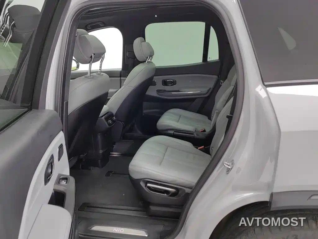 NIO ES8 2020 Model 580KM Signature Edition 6-Seater — фото 13