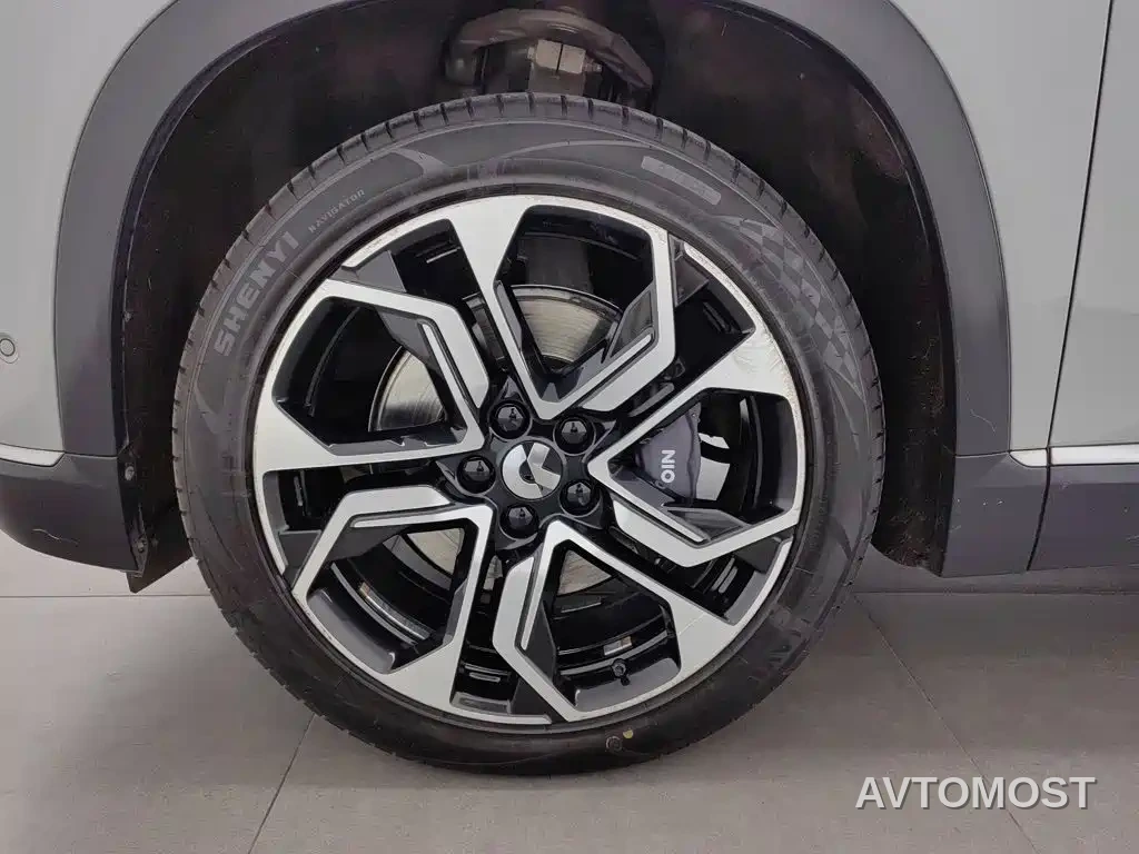NIO ES8 2020 Model 580KM Signature Edition 6-Seater — фото 15