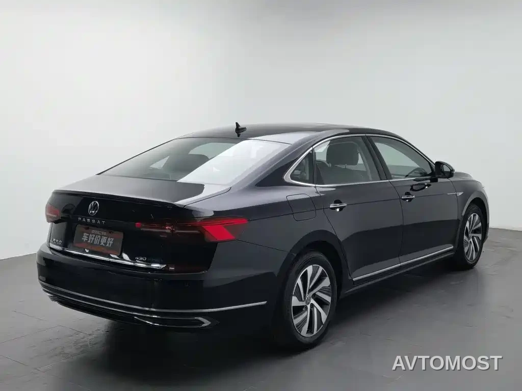 Volkswagen Passat New Energy 2020 430PHEV Hybrid Luxury (China VI) — фото 1