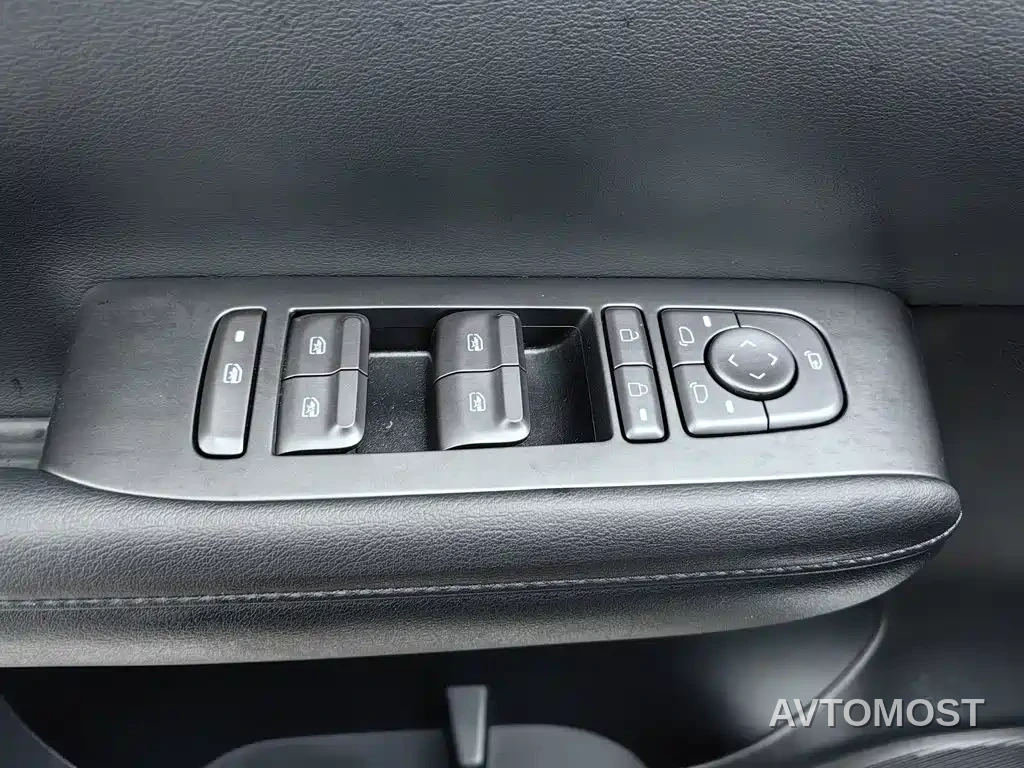 Wuling Xingguang S 2024 130km Flagship Model — фото 8