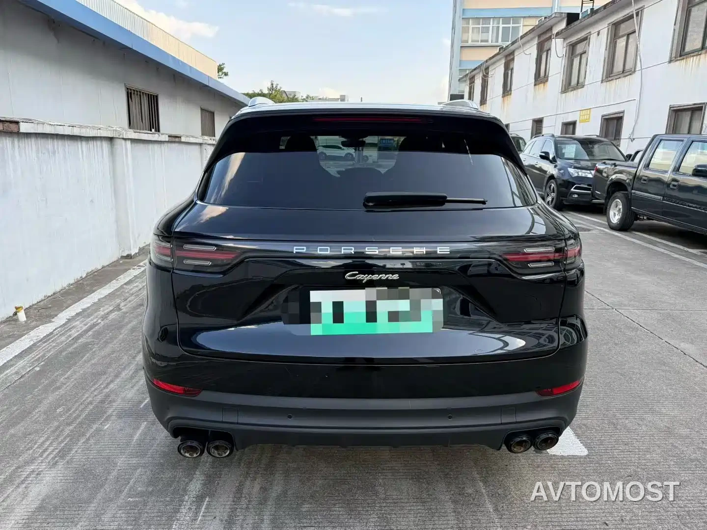 Porsche Cayenne New Energy 2021 Cayenne E-Hybrid 2.0T — фото 8