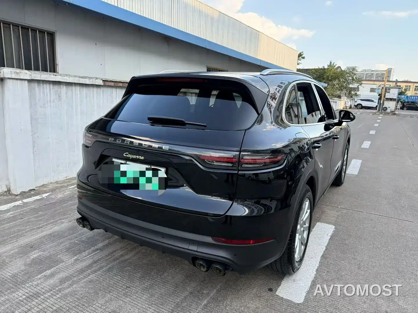 Porsche Cayenne New Energy 2021 Cayenne E-Hybrid 2.0T — фото 9