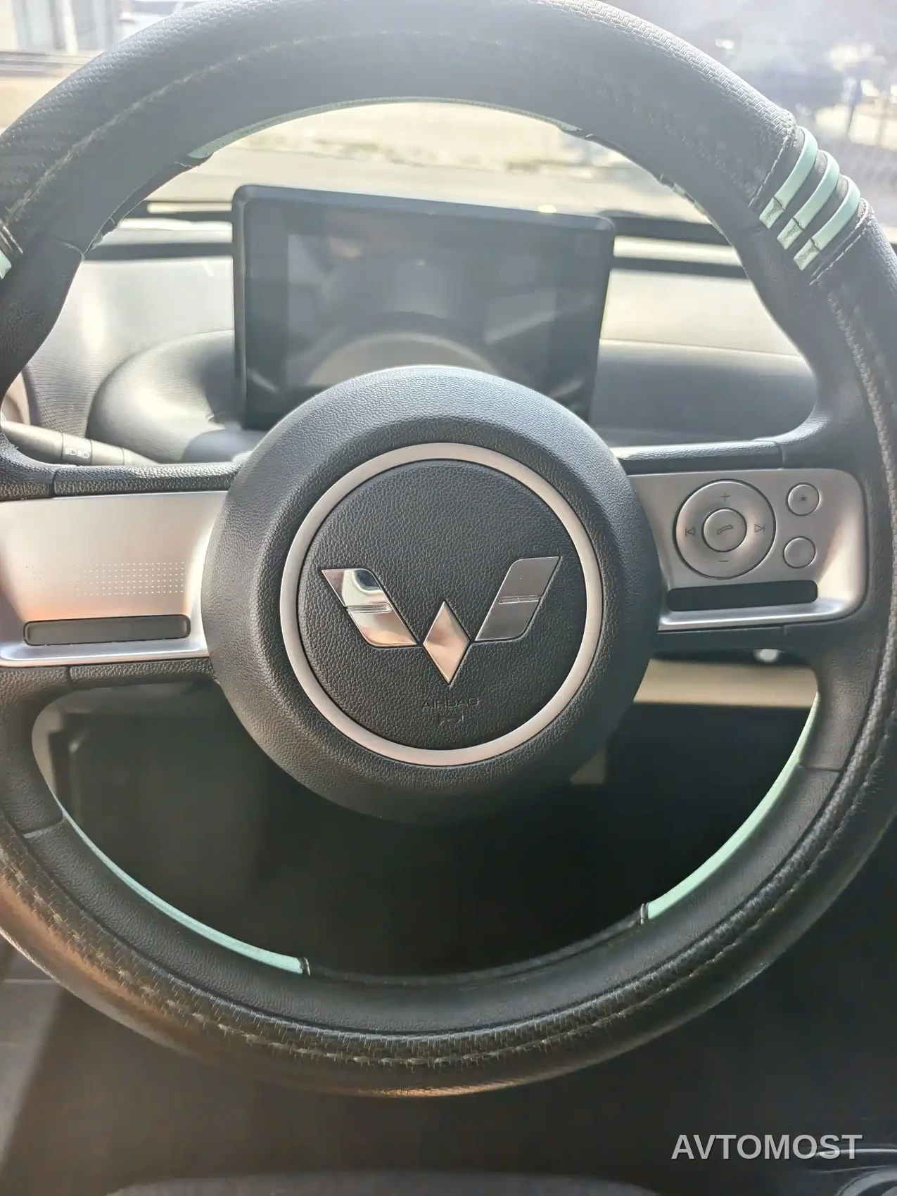 Wuling Bingo 2023 Model 203km Lite Enjoyment Edition — фото 13
