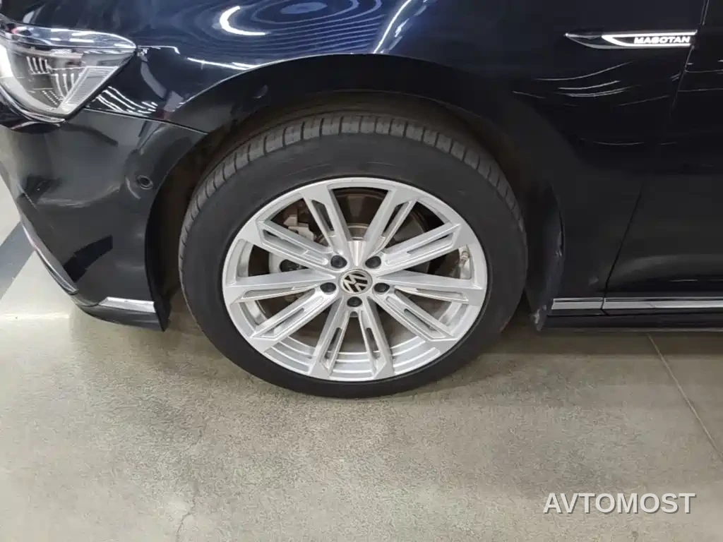 Volkswagen Magotan 2023 Model 2 Million Commemorative Edition 380TSI DSG Flagship — фото 18