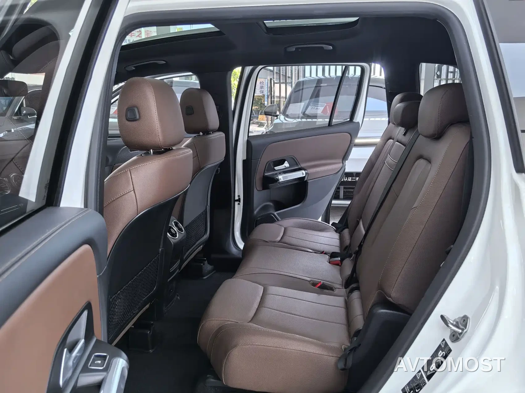 Mercedes-Benz GLB 2022 GLB 220 Style — фото 10