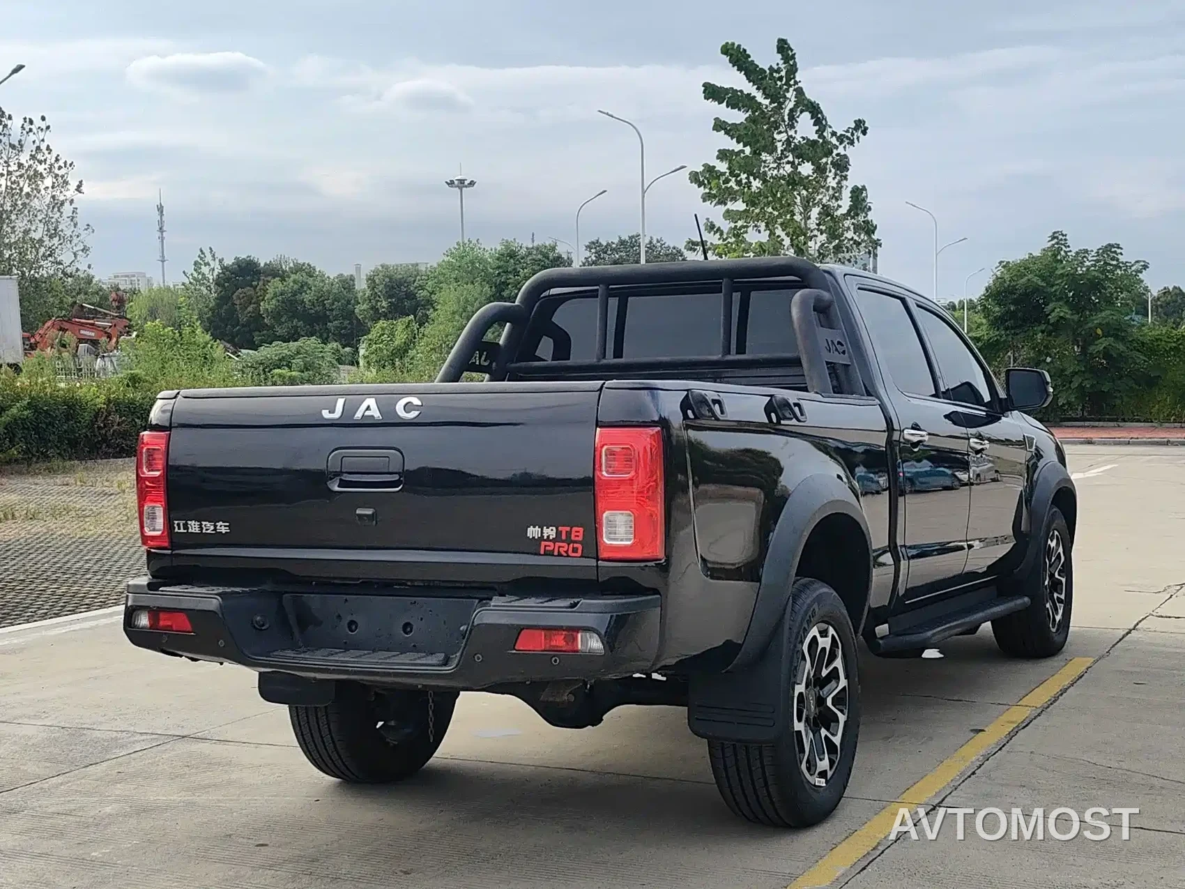 JAC T8 2023 2.0T PRO Automatic Diesel 2WD Sharp Edition Extended Cab — фото 3