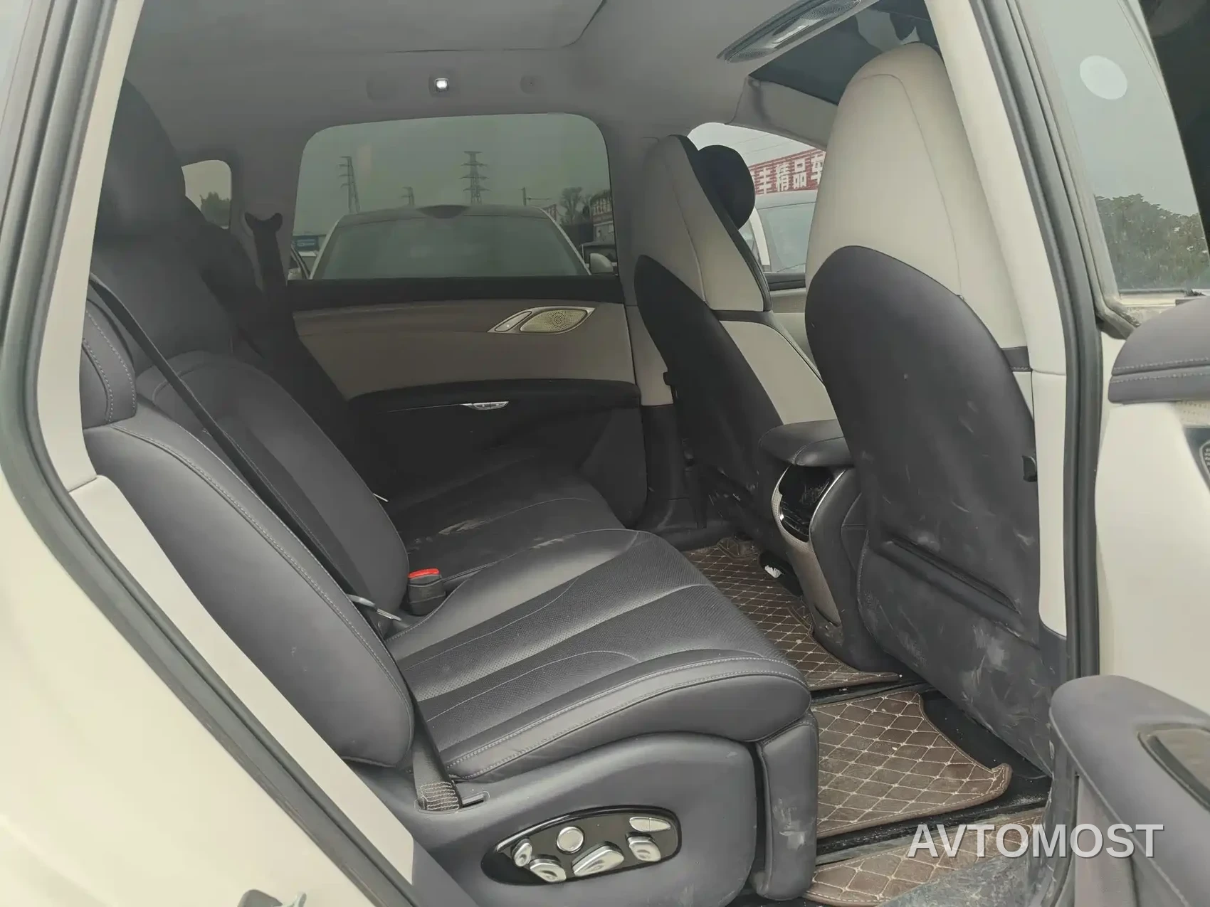 IM LS7 2023 90kWh Elite AWD — фото 7