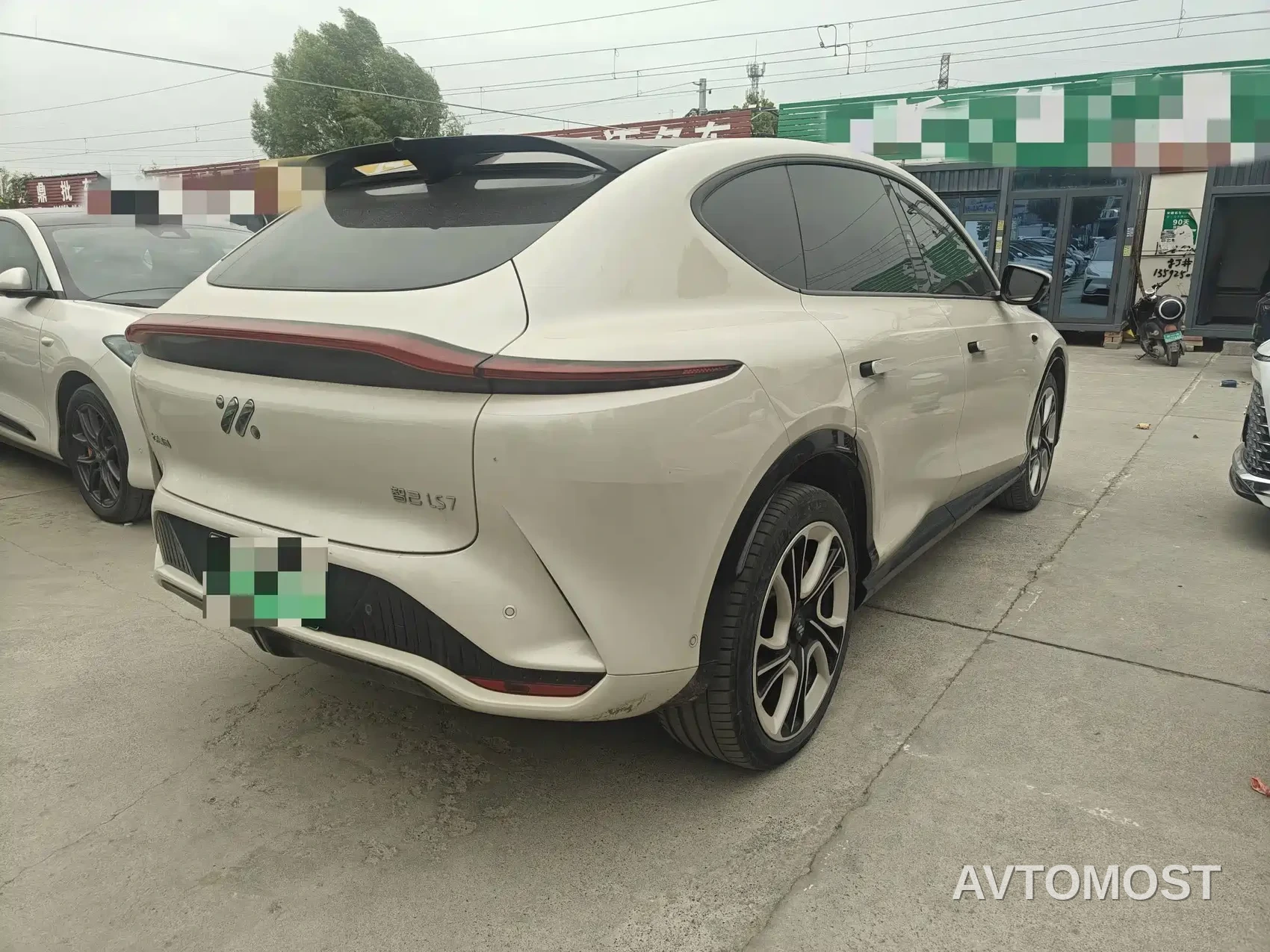 IM LS7 2023 90kWh Elite AWD — фото 13