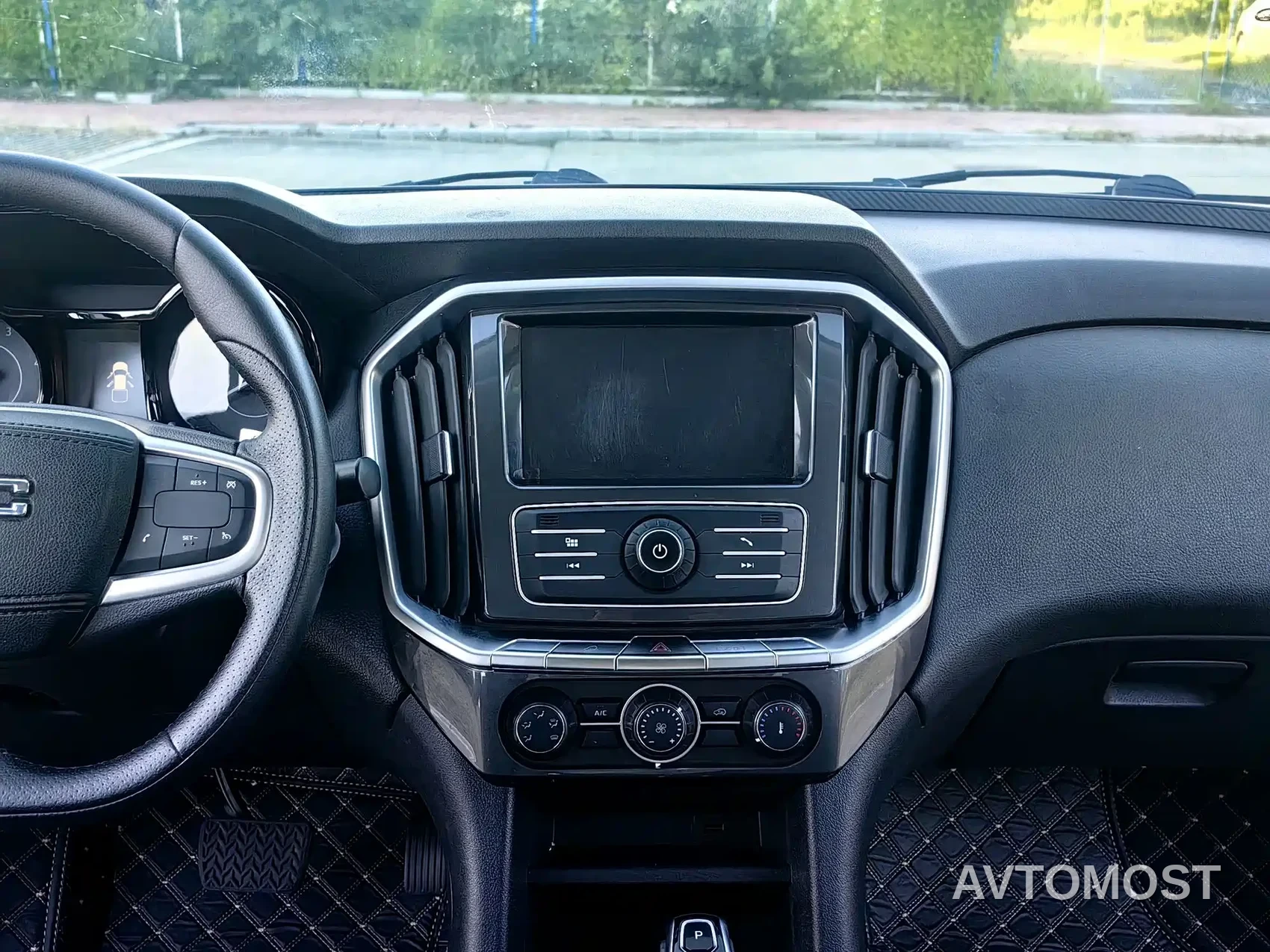 Jiangling Yuhu 7 2020 Model 2.0T Diesel Automatic 2WD Comfort Long Wheelbase China VI JX4D20A6L — фото 16