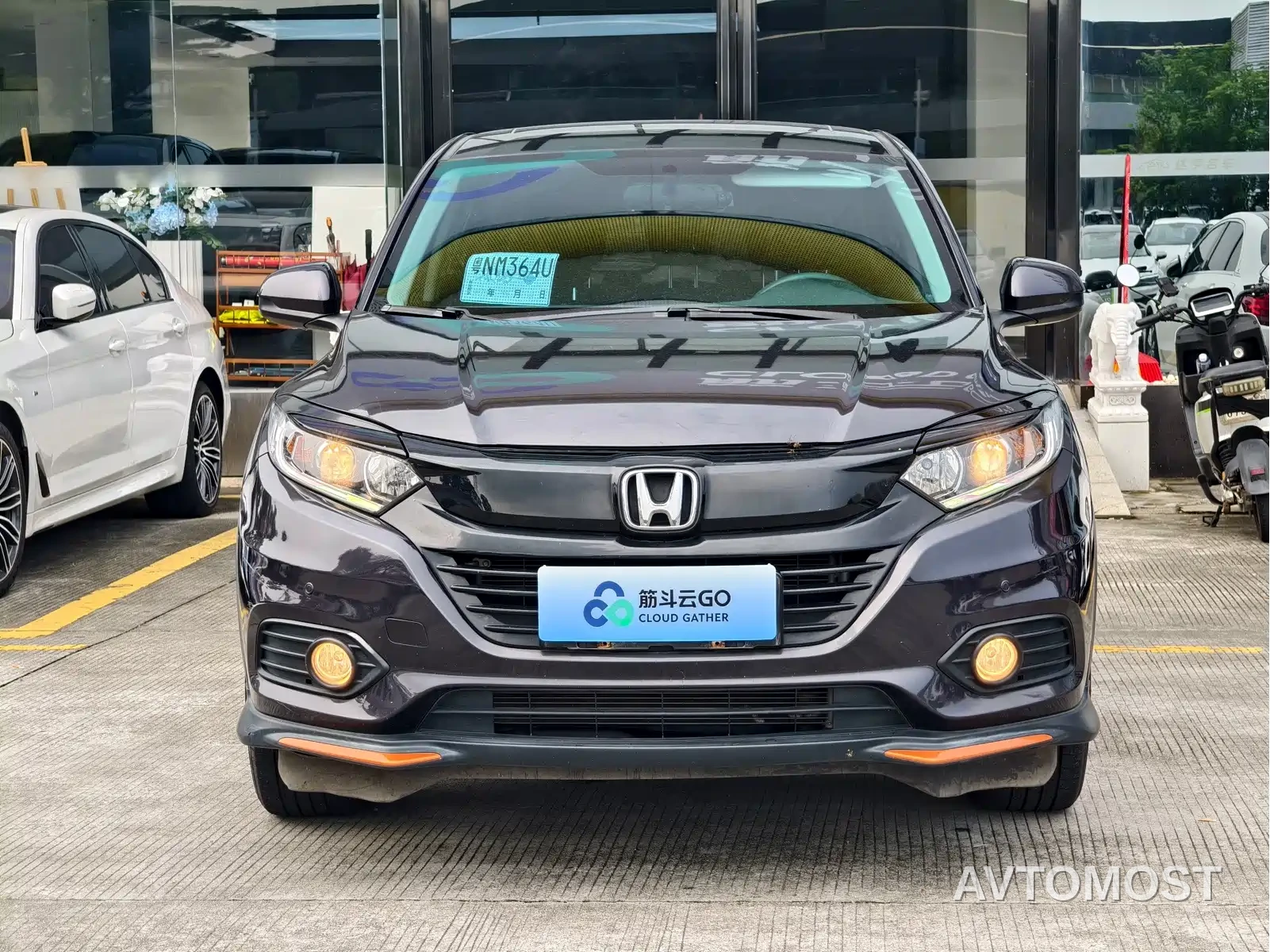 Honda Vezel 2022 1.5L CVT Phantom Night Pioneer Edition — фото 2
