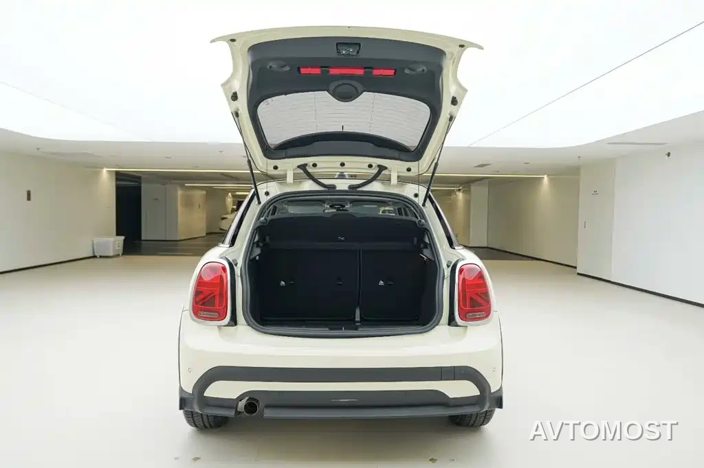 MINI 2022 1.5T ONE 5-door PLUS — фото 5
