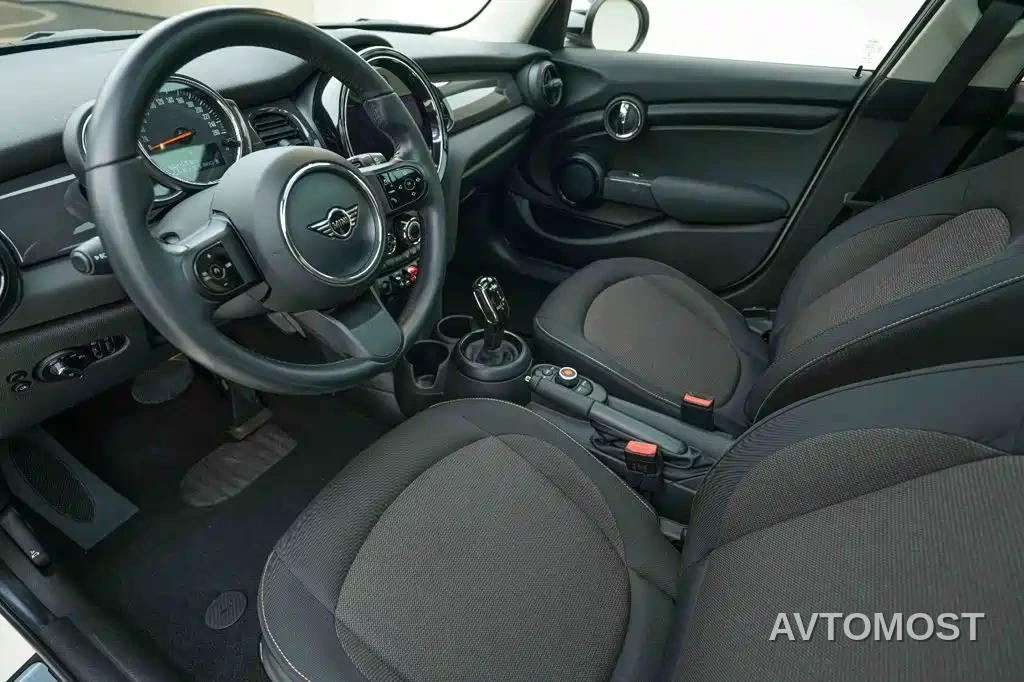 MINI 2022 1.5T ONE 5-door PLUS — фото 9