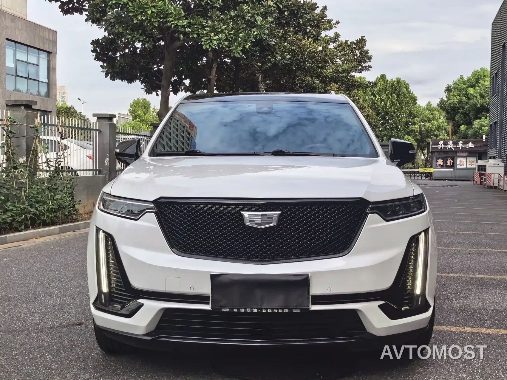 Cadillac XT6 2022 2.0T 6-Seater 4WD Luxury Edition — фото 2