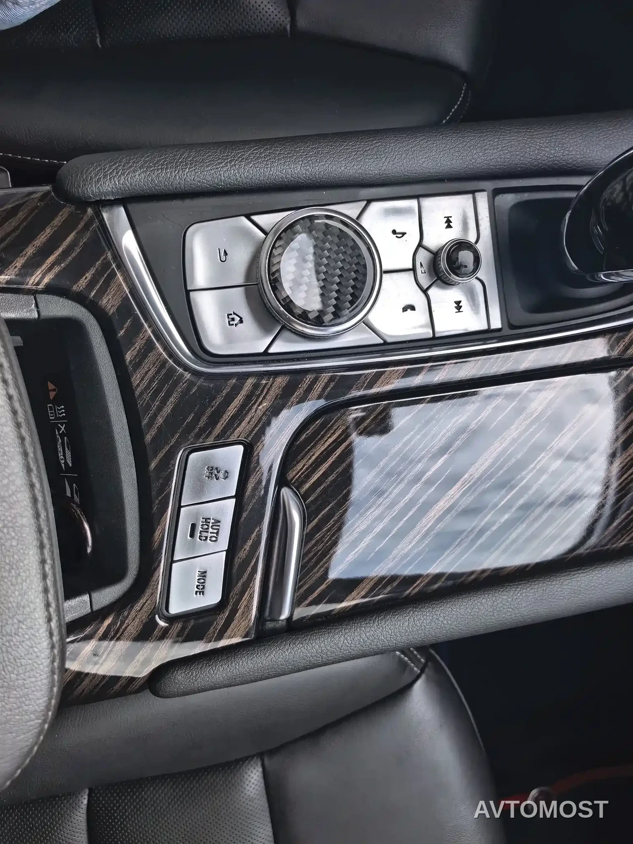 Cadillac XT6 2022 2.0T 6-Seater 4WD Luxury Edition — фото 14