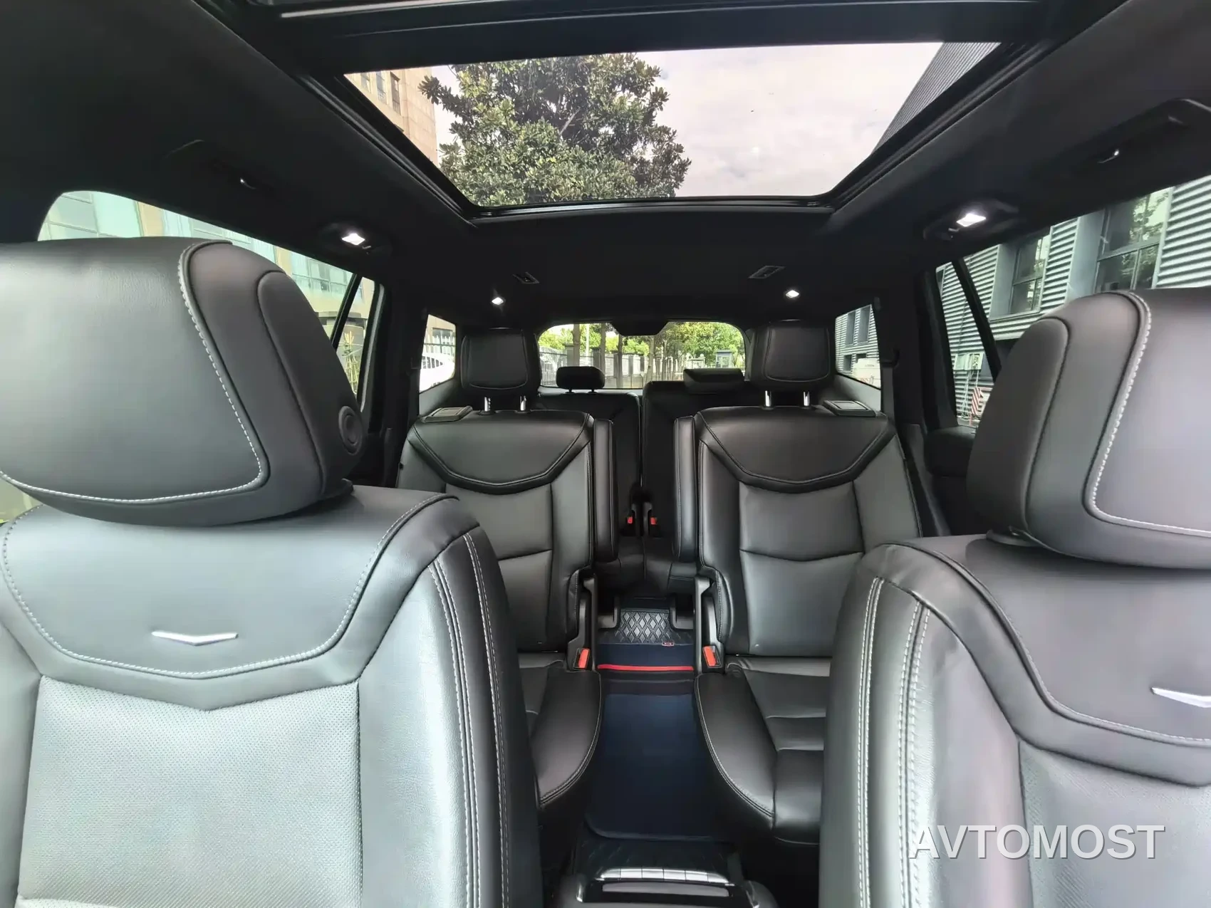 Cadillac XT6 2022 2.0T 6-Seater 4WD Luxury Edition — фото 15