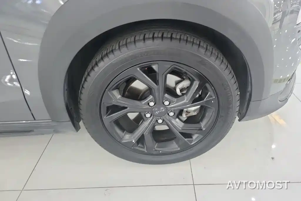 Lynk & Co 02 New Energy 2021 1.5T PHEV Plus — фото 4