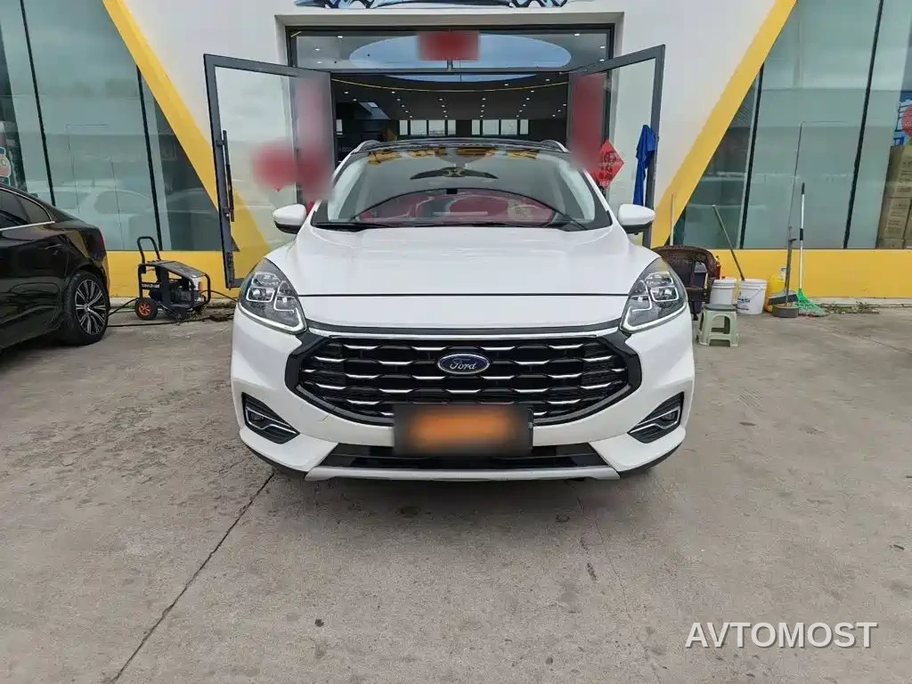 Ford Escape 2020 EcoBoost 245 2WD Premium Edition — фото 8