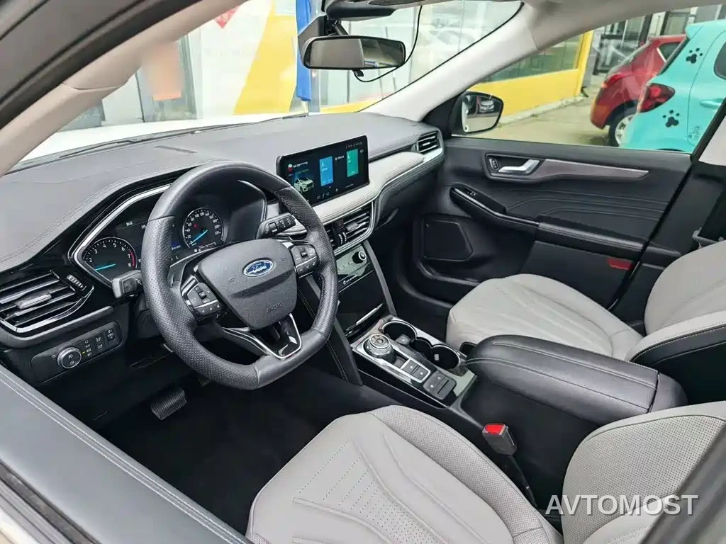 Ford Escape 2020 EcoBoost 245 2WD Premium Edition — фото 16
