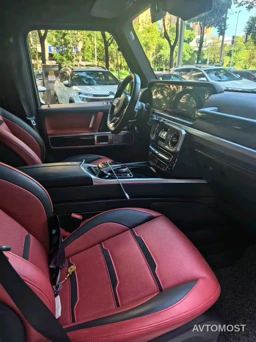 Mercedes-Benz G-Class AMG 2019 AMG G 63 — фото 5