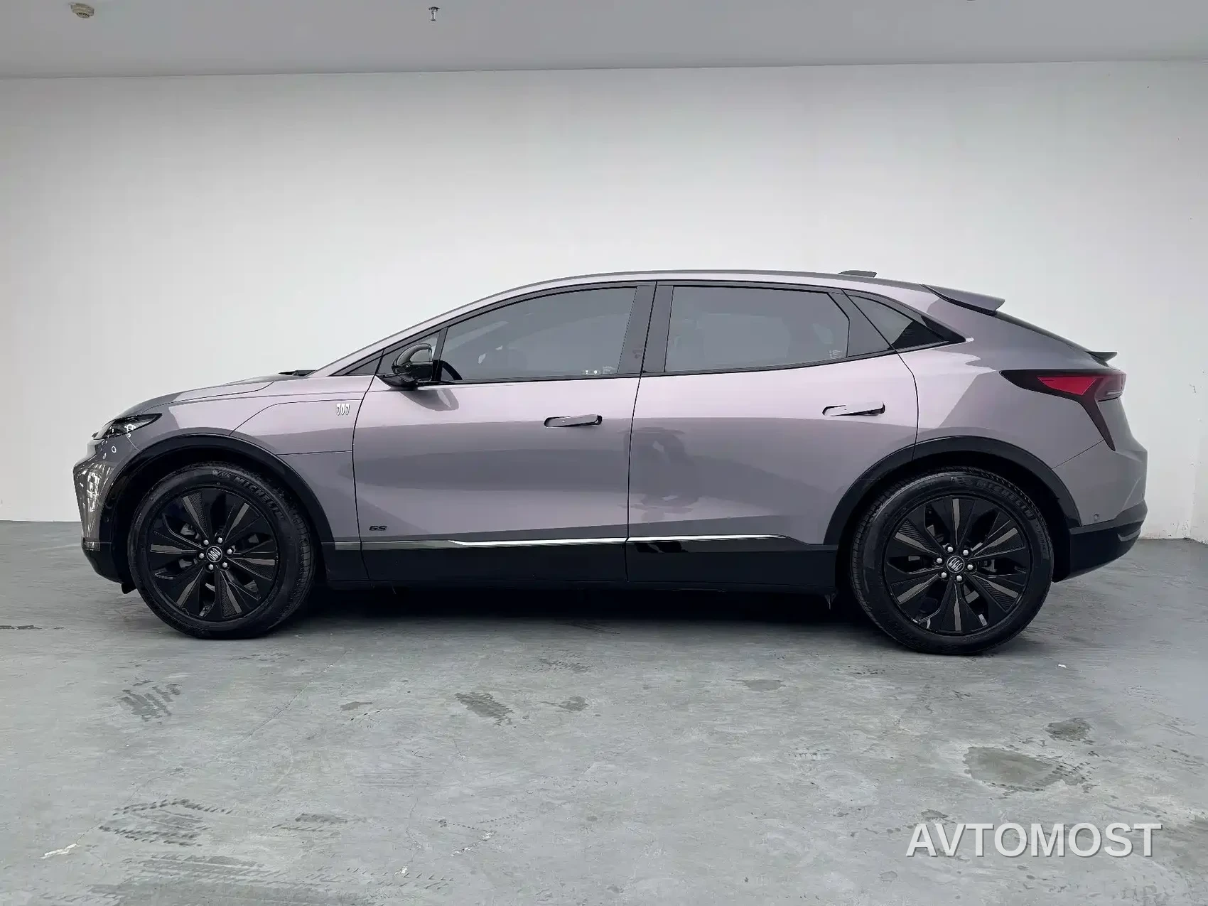 Buick E4 2023 Model GS Edition — фото 16