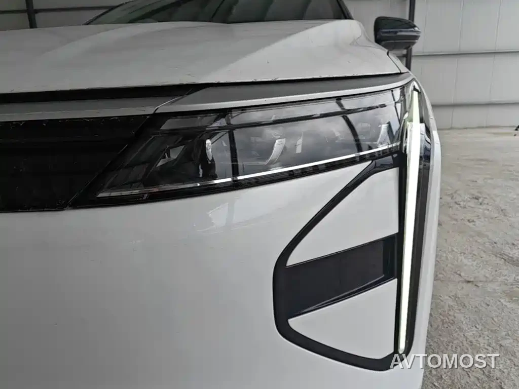 Exeed Yaoguang C-DM 2026 Global Edition 120 Long Range 2WD — фото 19