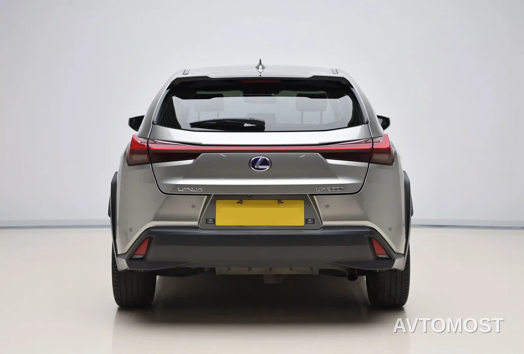 Lexus UX 2020 260h Explore Fun Edition — фото 5