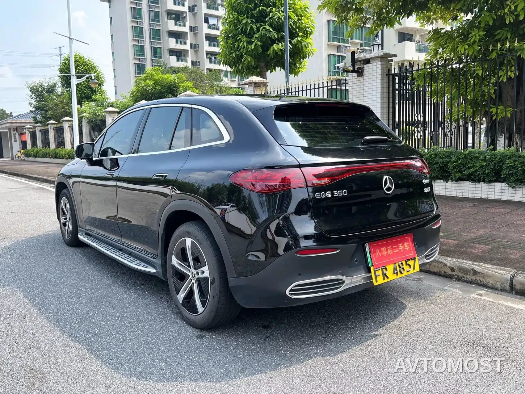 Mercedes-Benz EQE SUV 2023 350 4MATIC Pioneer Edition — фото 6