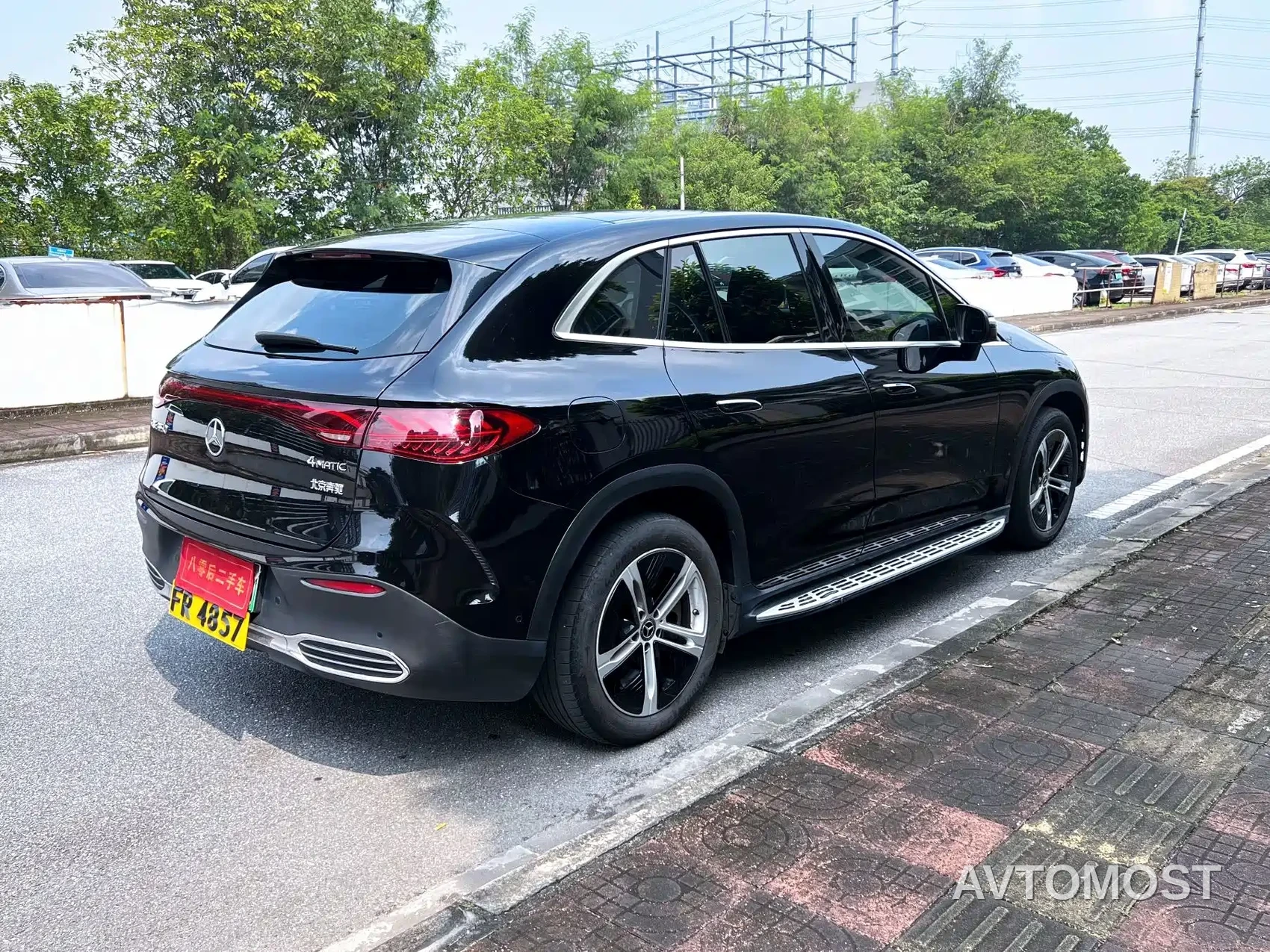 Mercedes-Benz EQE SUV 2023 350 4MATIC Pioneer Edition — фото 8