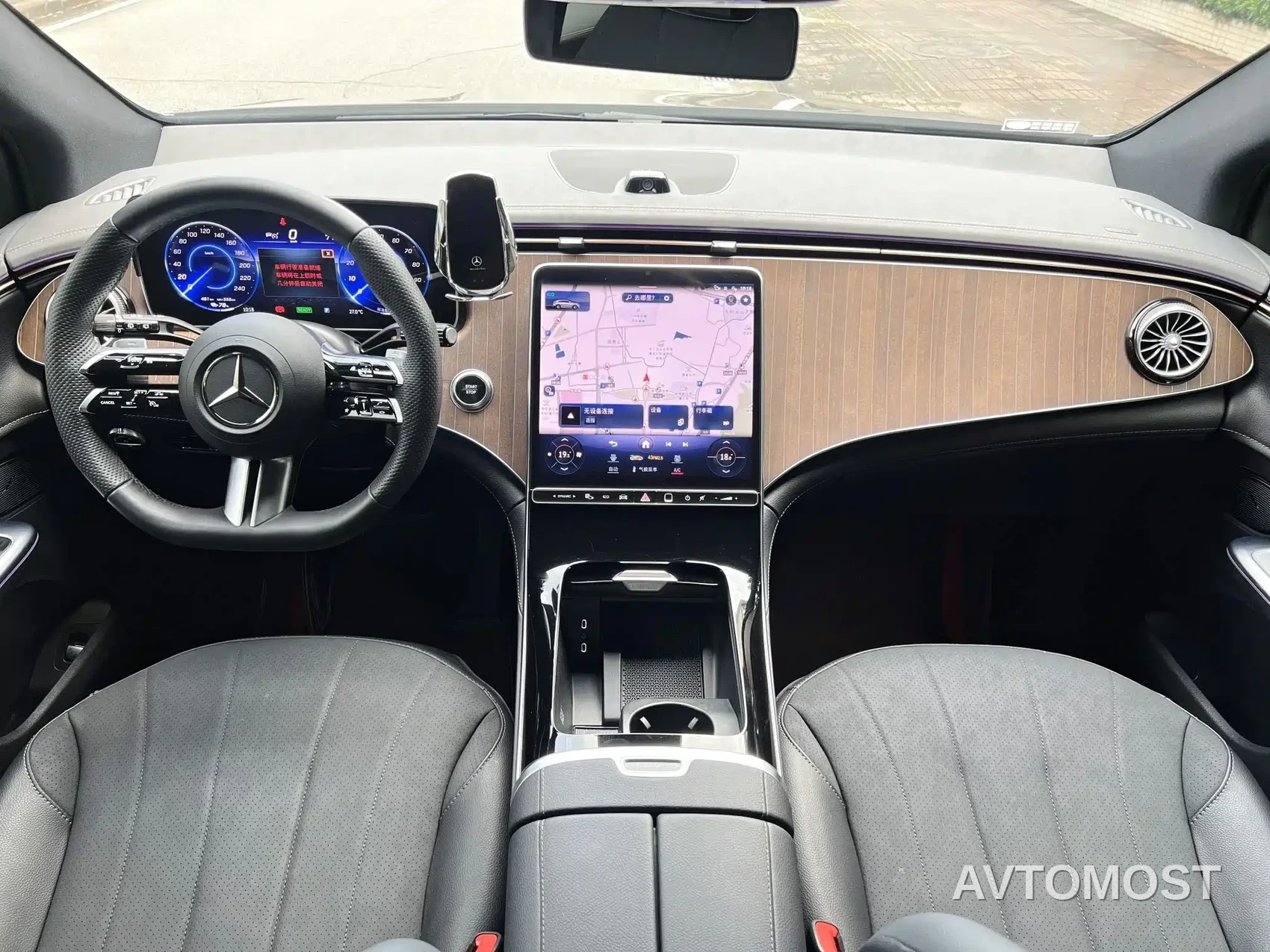 Mercedes-Benz EQE SUV 2023 350 4MATIC Pioneer Edition — фото 15