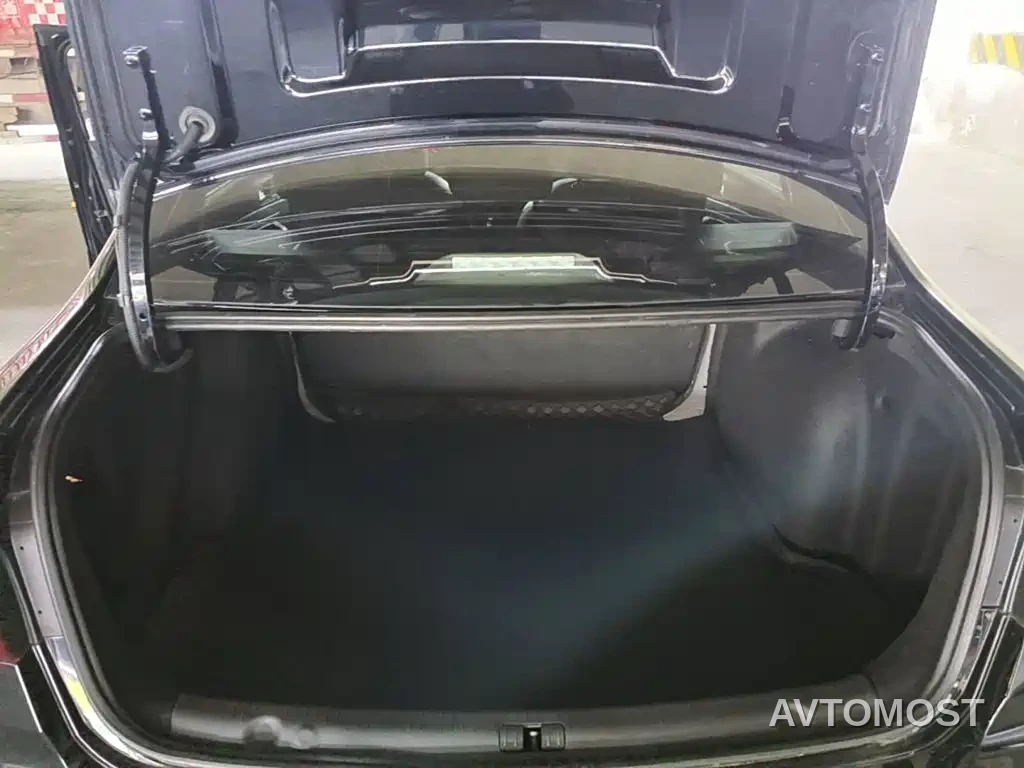 Volkswagen Lavida 2019 Lavida Start 1.5L Auto Trend (China VI) — фото 4