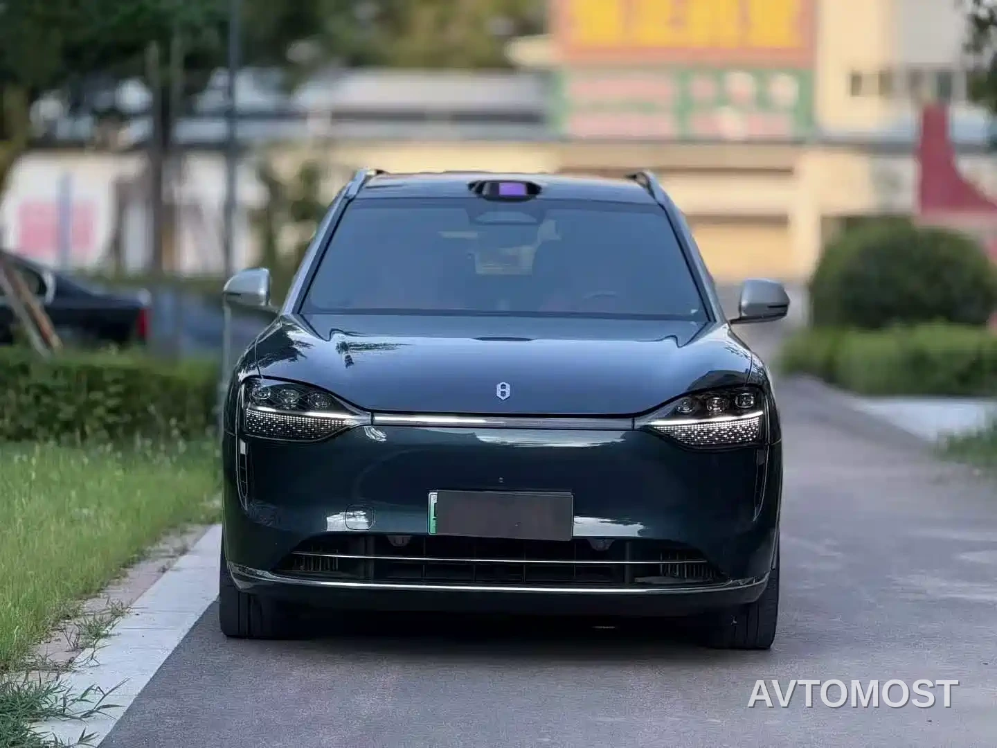AITO M9 2024 Range Extender Max Edition 42kWh 6-seater — фото 2