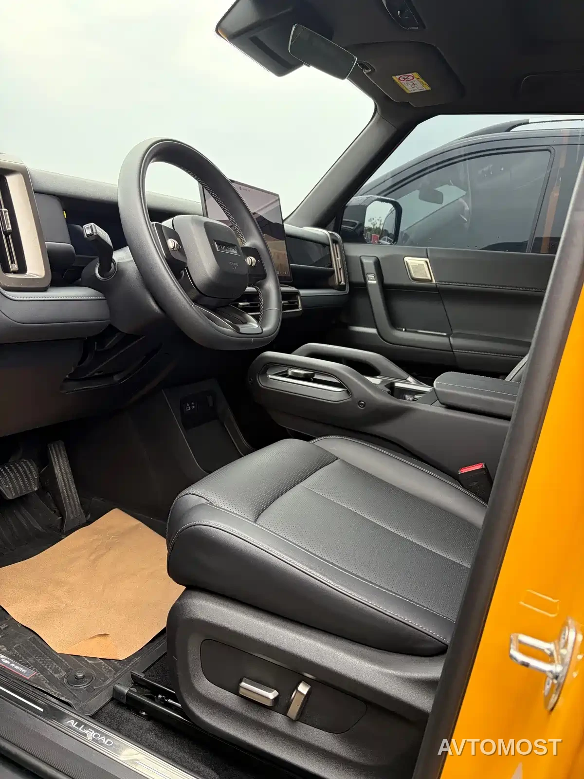 Chery Fengyun Storm X3L 2025 Model 4WD Premium Edition — фото 7