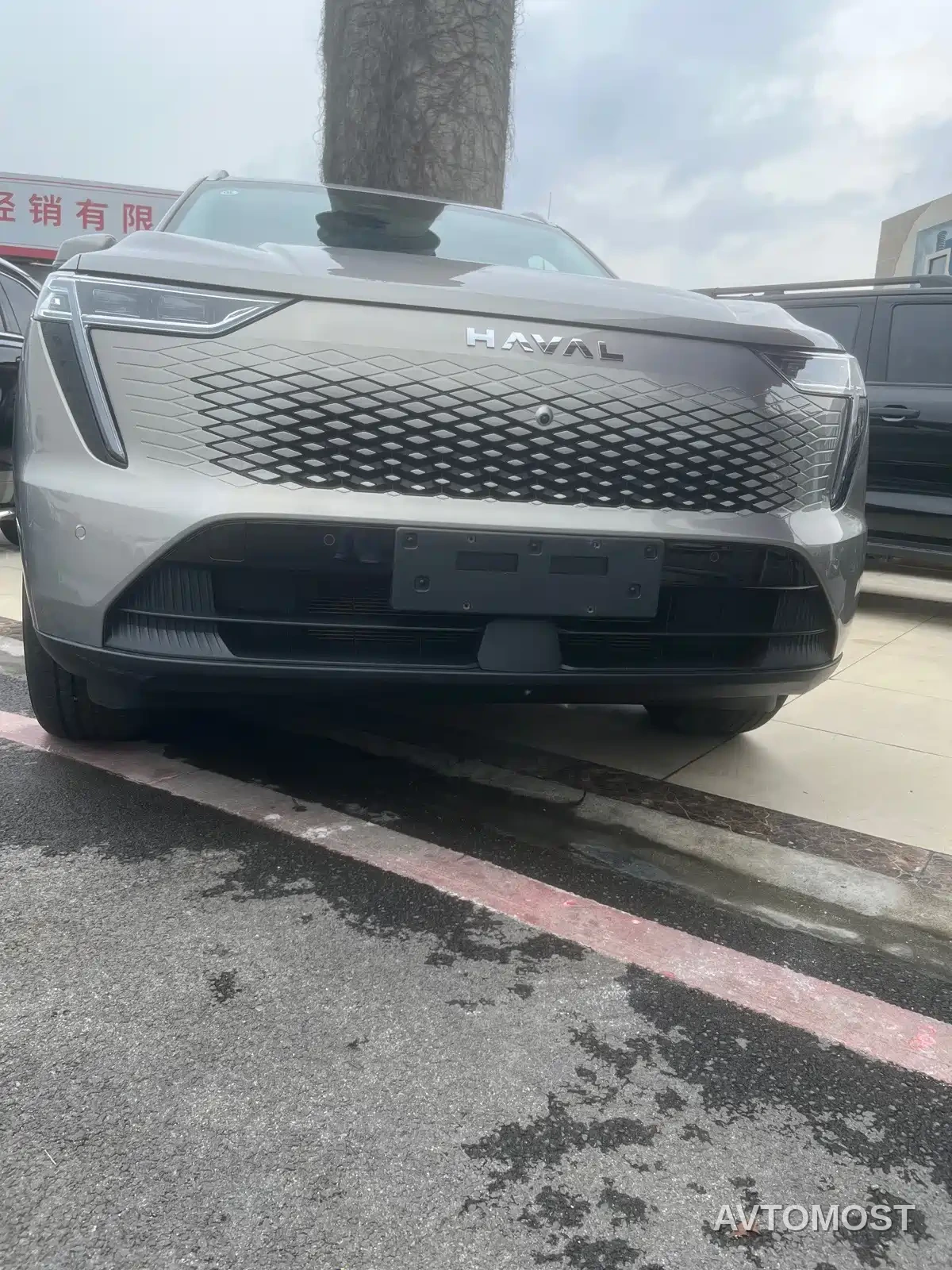 Haval Xiaolong MAX 2023 1.5L Hi4 105 4WD Smart Flagship — фото 2