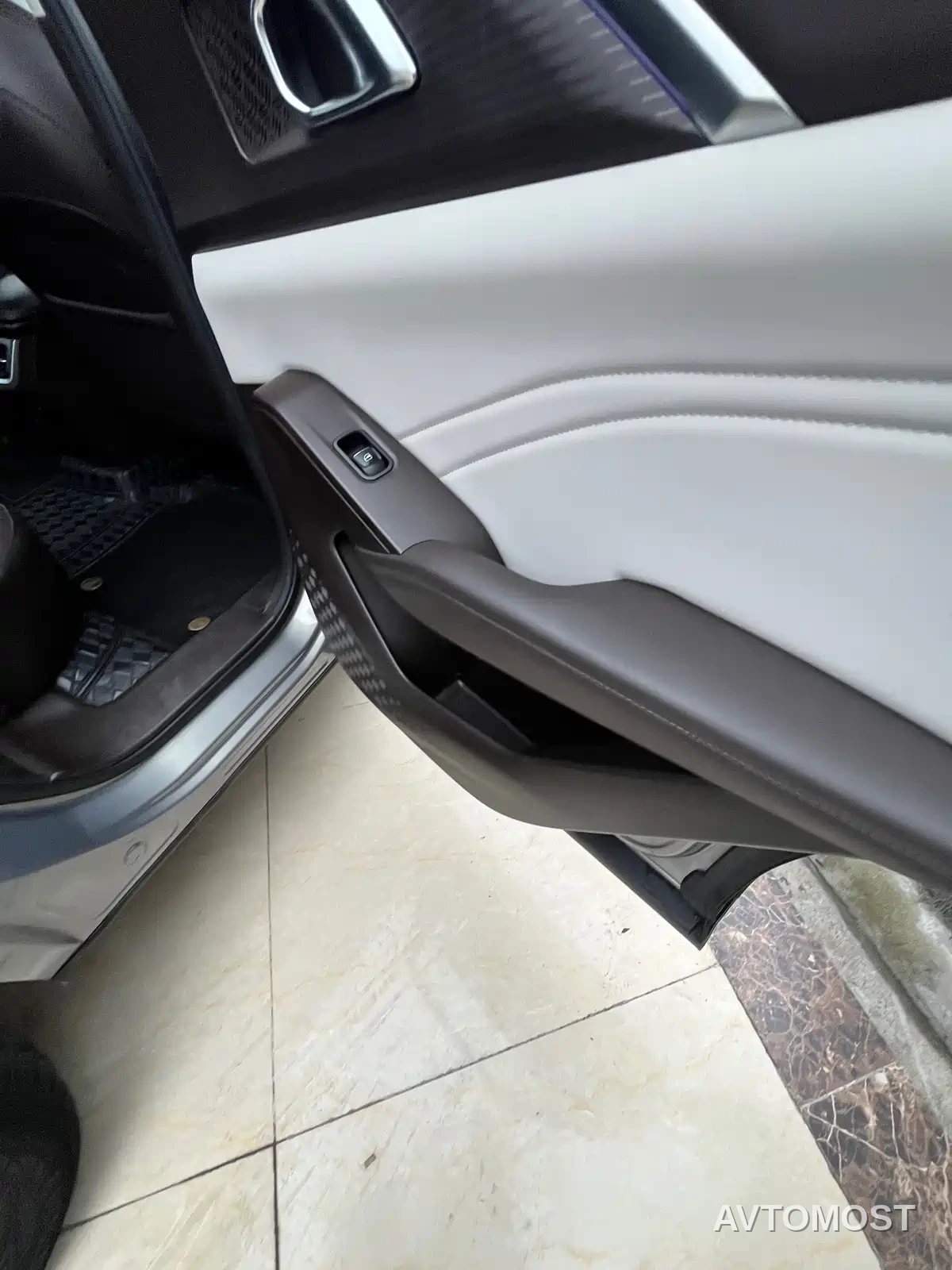 Haval Xiaolong MAX 2023 1.5L Hi4 105 4WD Smart Flagship — фото 4