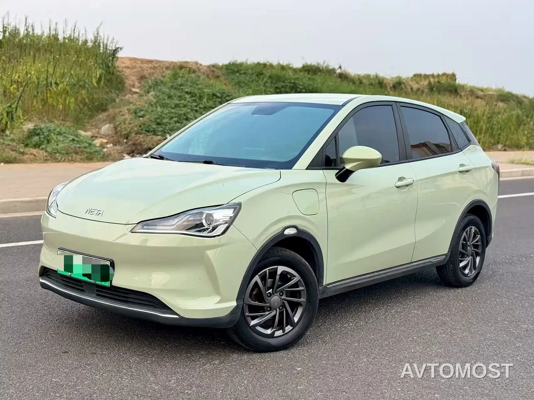 Nezha V 2022 Tide 300 Lite Ternary Lithium — фото 2
