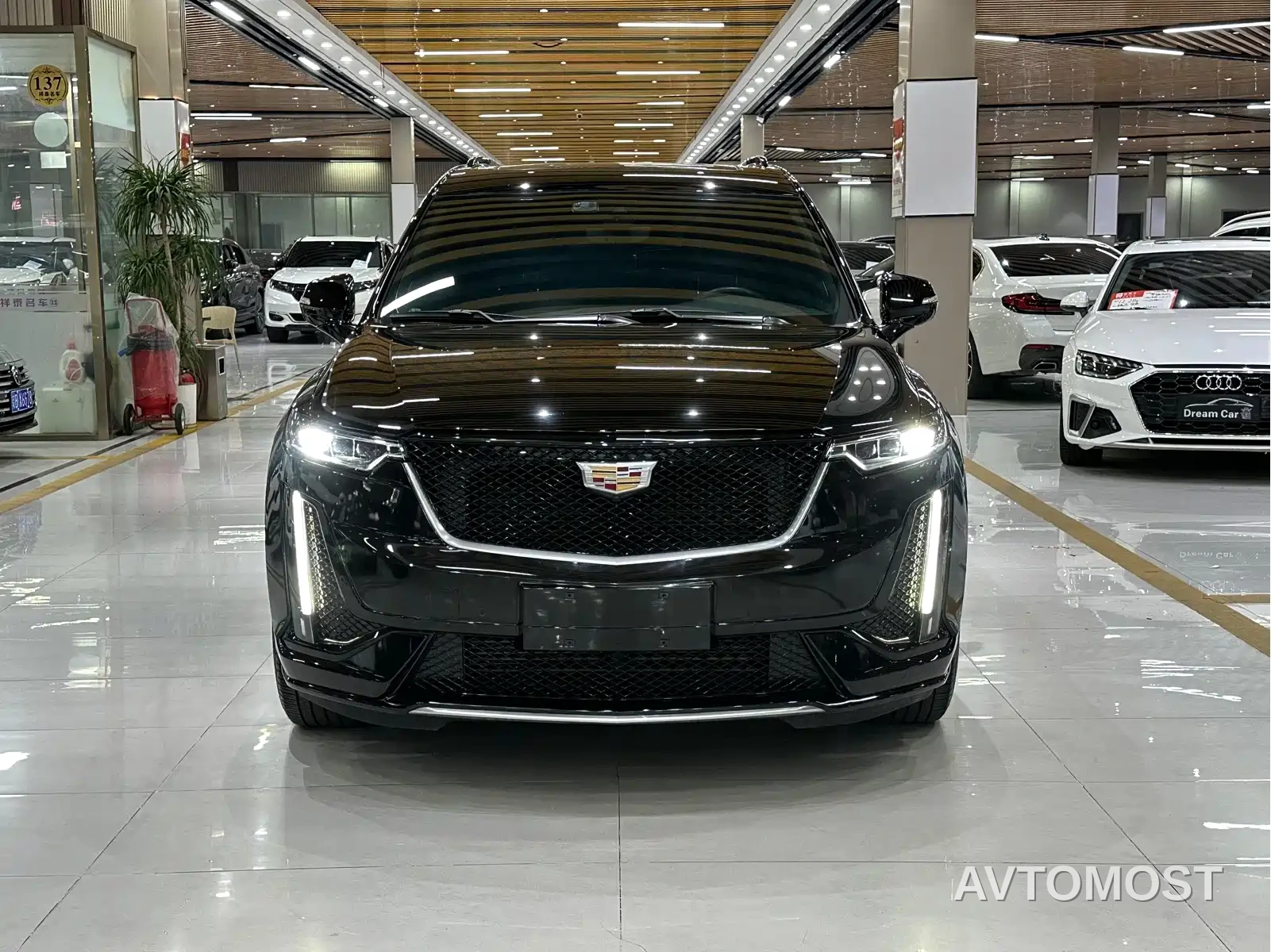 Cadillac XT6 2021 2.0T 6-seater 4WD Premium — фото 1
