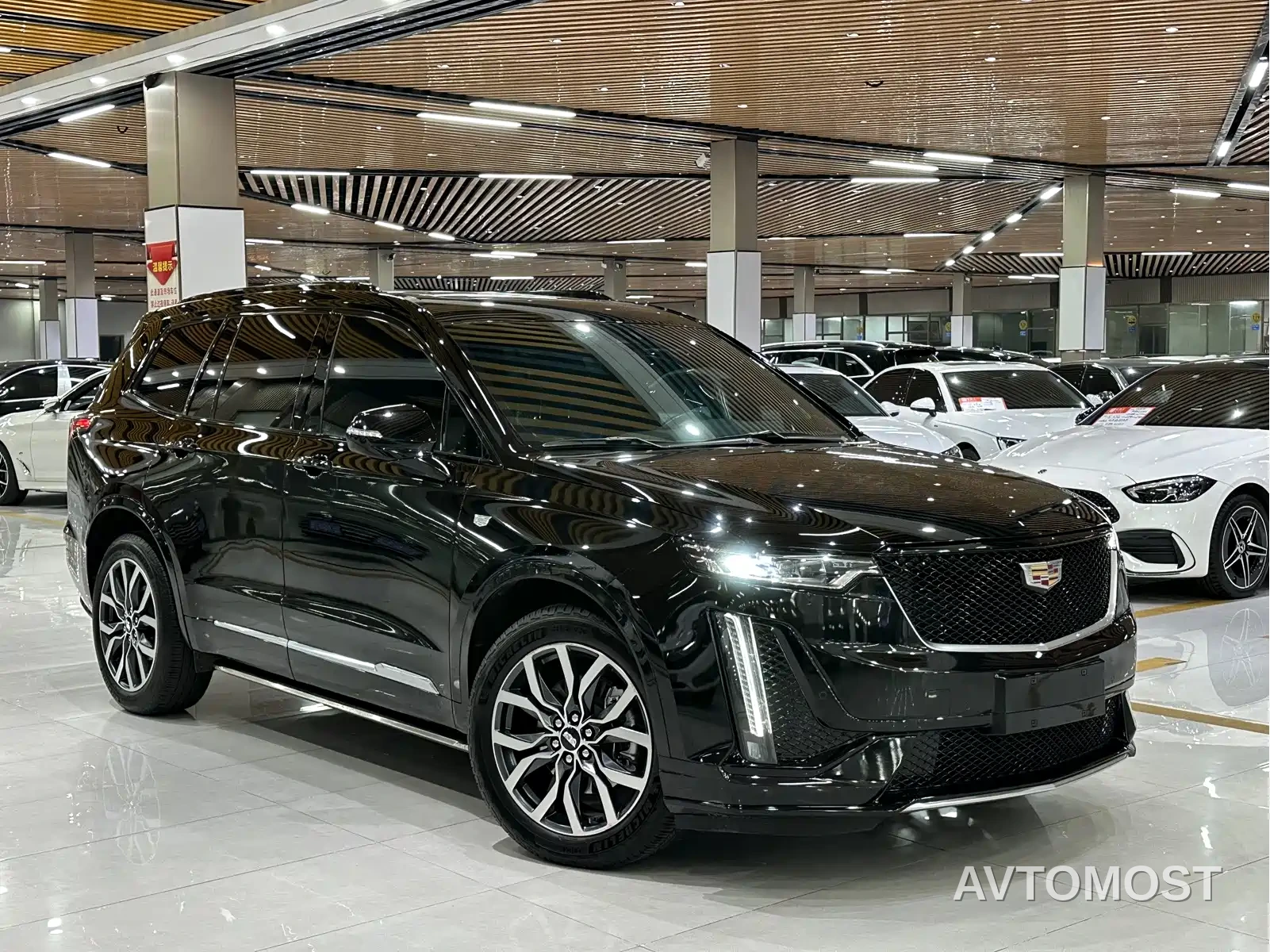 Cadillac XT6 2021 2.0T 6-seater 4WD Premium — фото 2