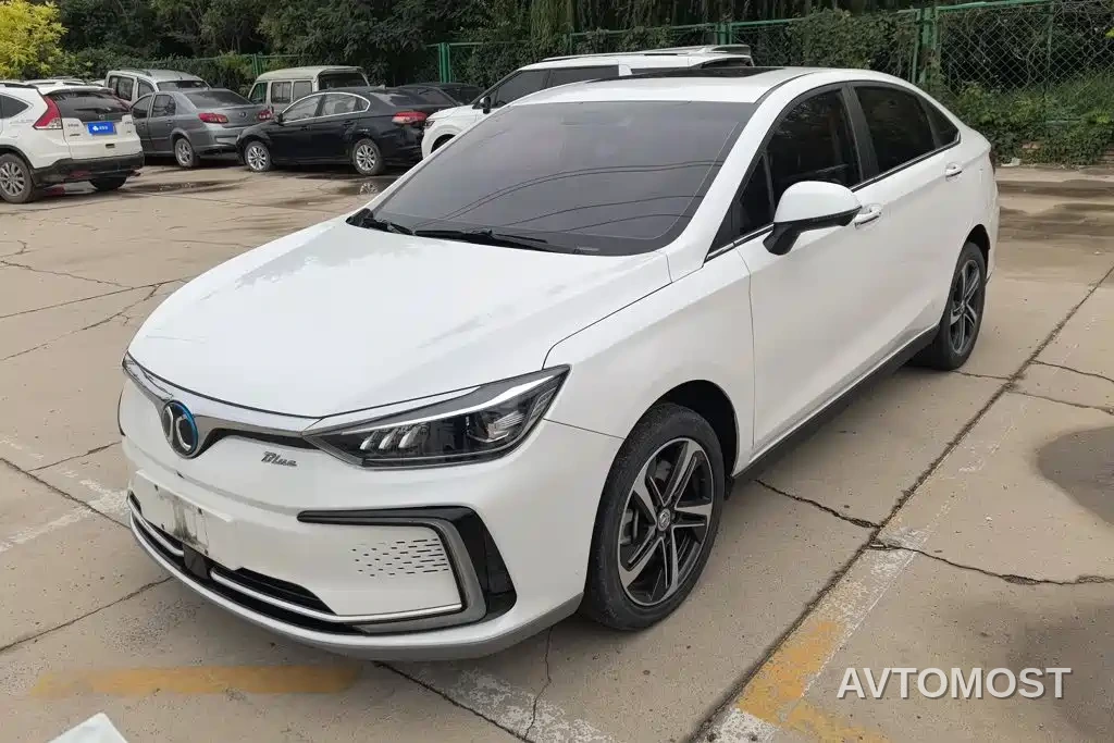 BAIC Beijing EU5 2019 R500 Smart Wind Edition — фото 1